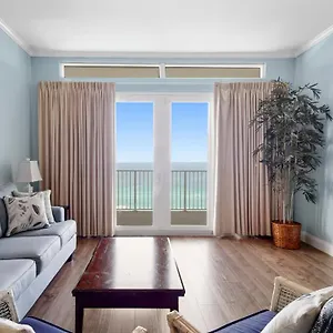 penthouse-with-unbelievable-ocean-view-and-steps-from.panamacity-beachhotels.com/