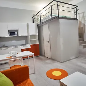 hild-2-apartments-budapest.inbudapesthotels.com/